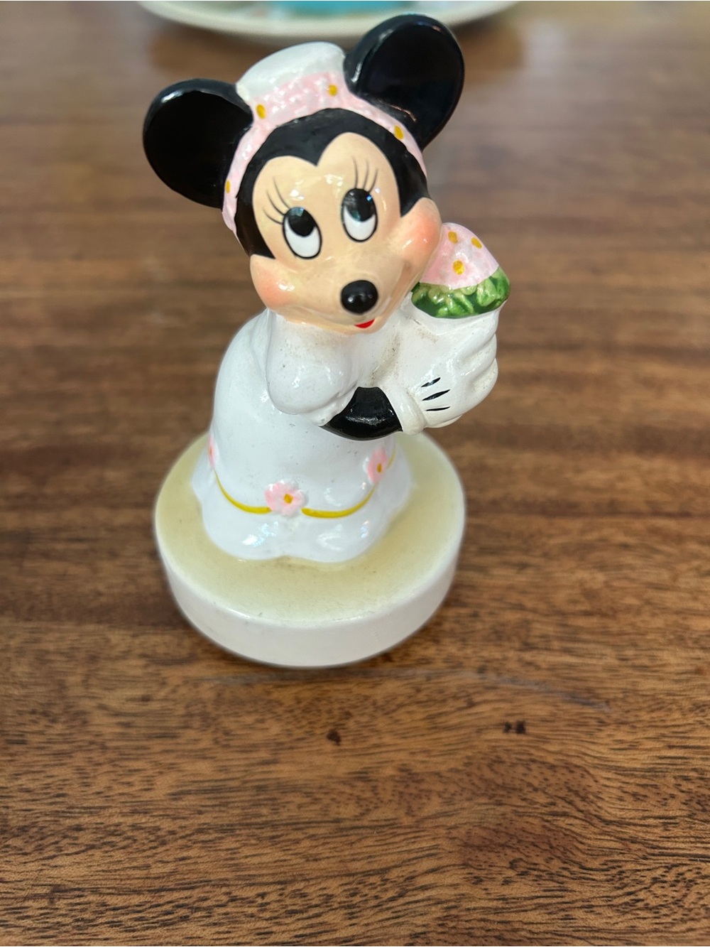 Disney Minnie Mouse 3” Bride Figurine